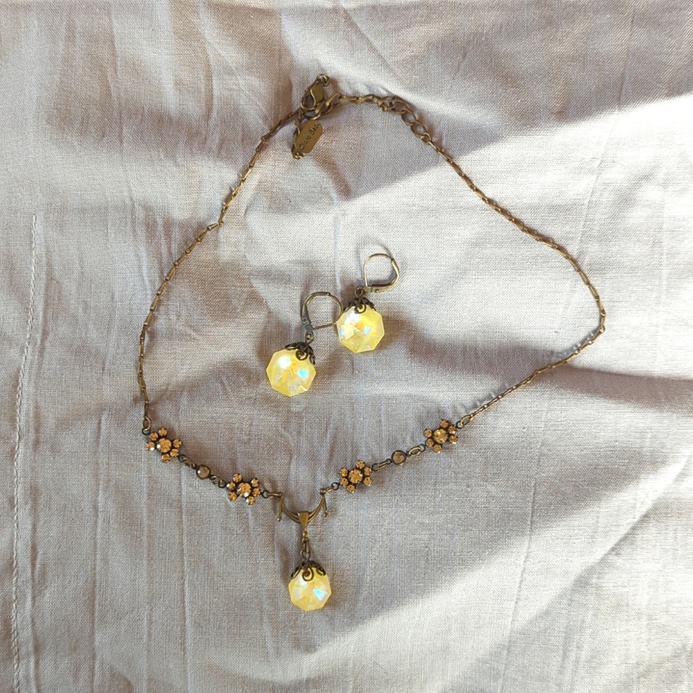 Clara Beau earring necklace set